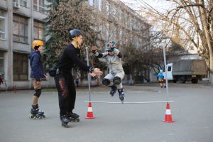экстремальное занятие на роликах