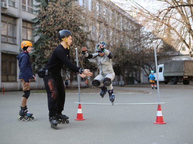 экстремальное занятие на роликах